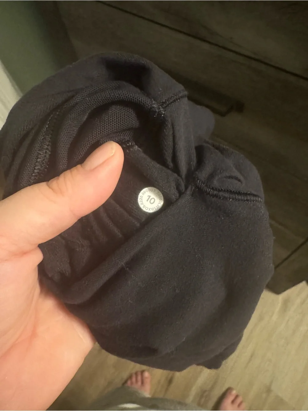 Lululemon joggers size 10